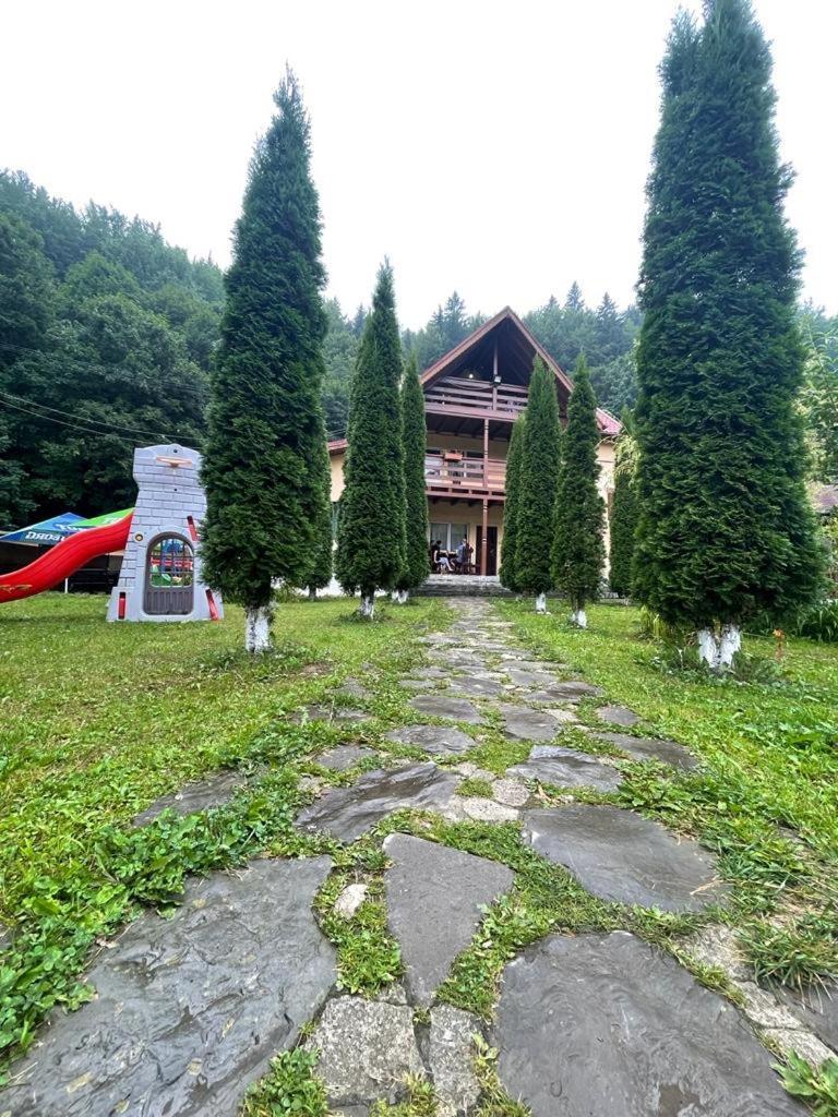 فندق Pensiunea La Padure Cheia, Prahova Măneciu المظهر الخارجي الصورة